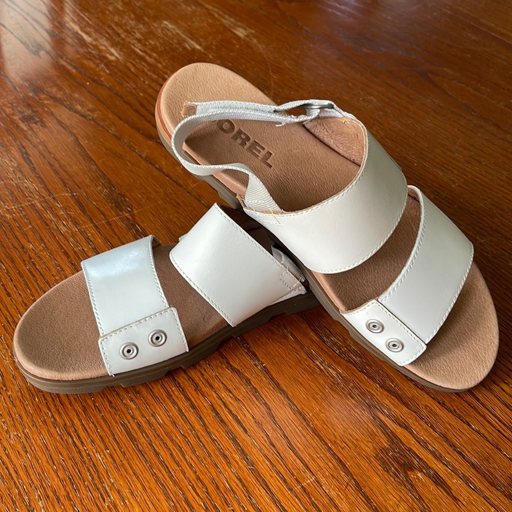 Sorel Torpeda Sandals / White / Size 9